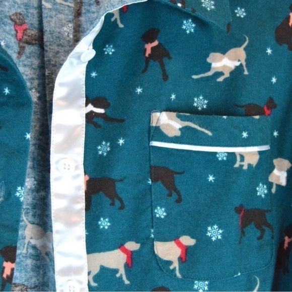 LAZY MONDAYS Soft Brushed Cotton Long Sleep Shirt ‘Labs in Scarves’, Medium‎ - Picture 9 of 11